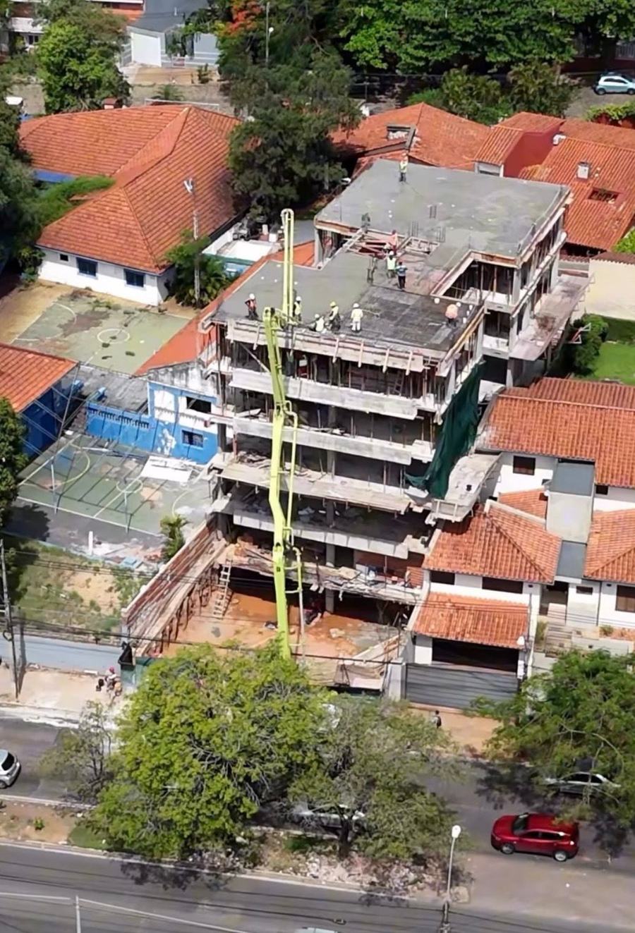 Residential building near university, Asunción — photo 11
