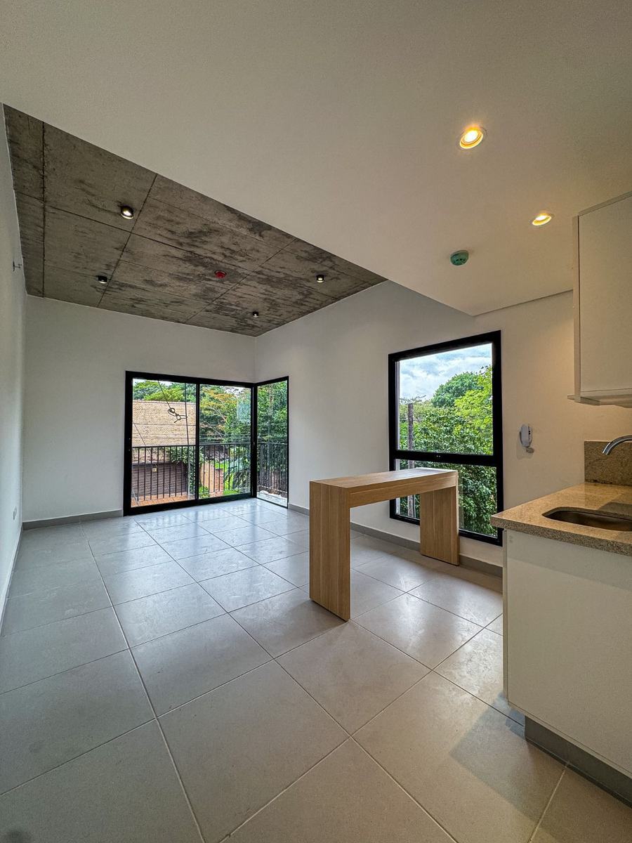 Finished residential building, Asunción — photo 10