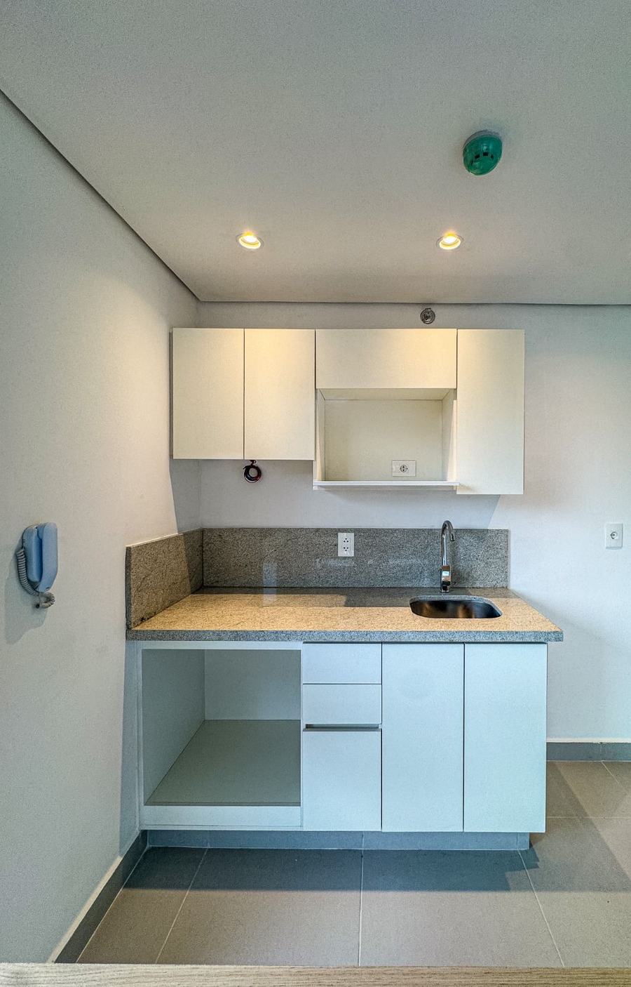 Finished residential building, Asunción — photo 9