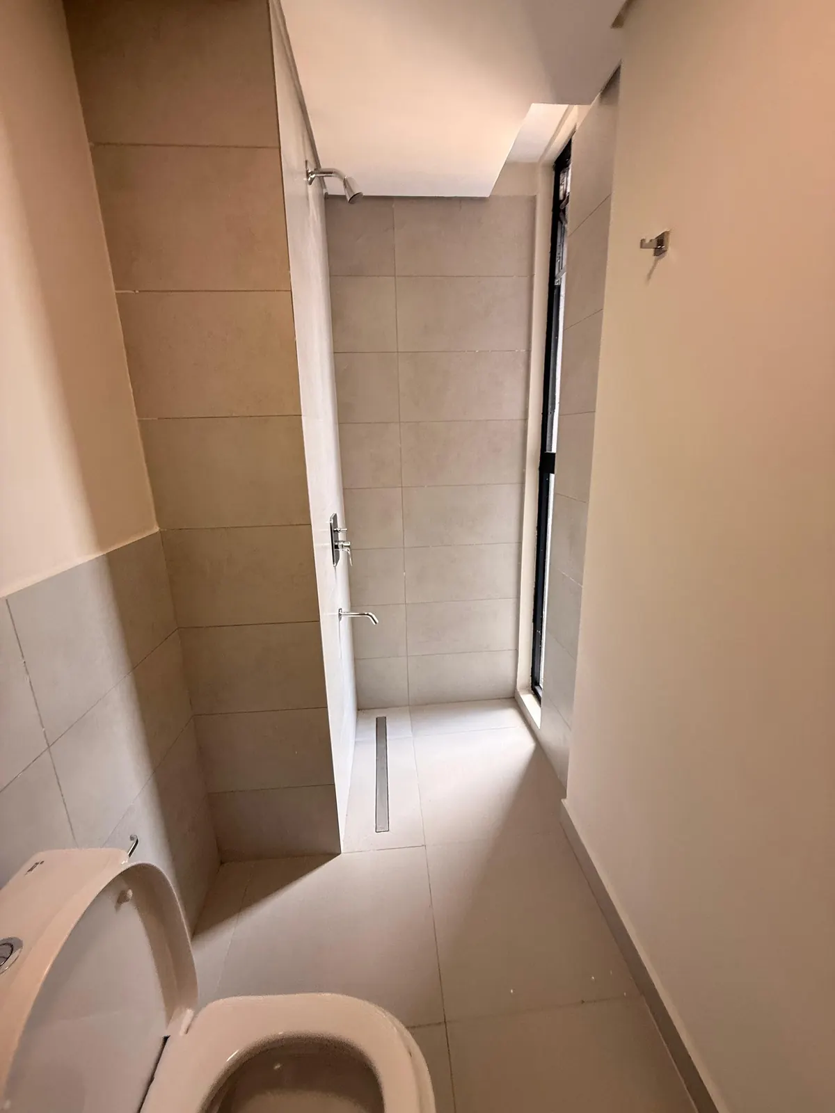 Bagno, doccia, AO-022