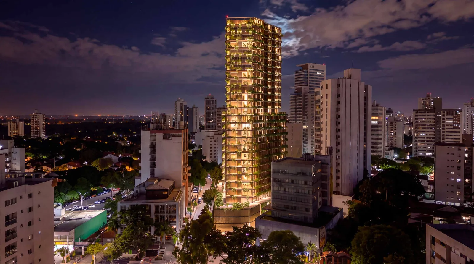 The tower at night (illustrative render), Asunción