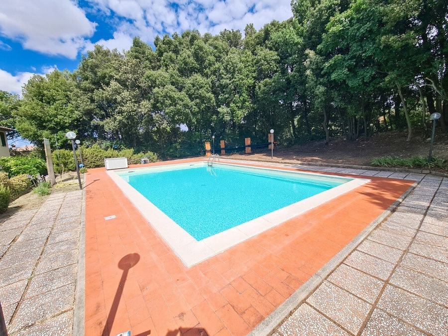 Piscina condominiale